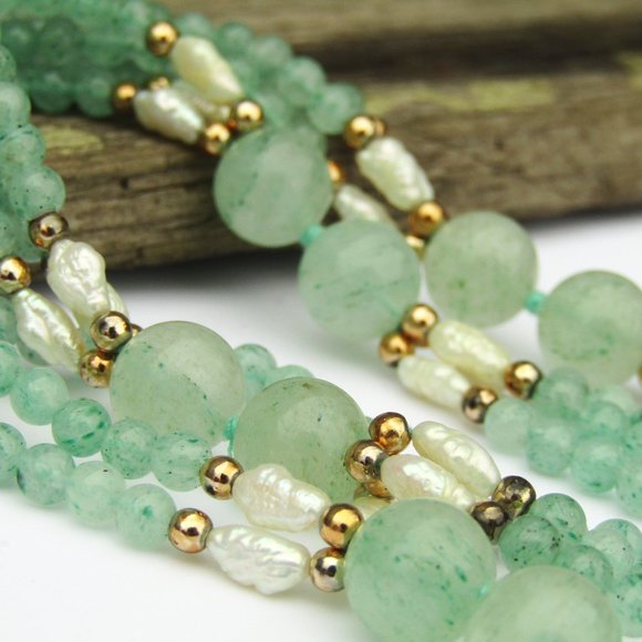 Green Aventurine Beaded Necklace with Pearls 30" - Picture 3 of 5